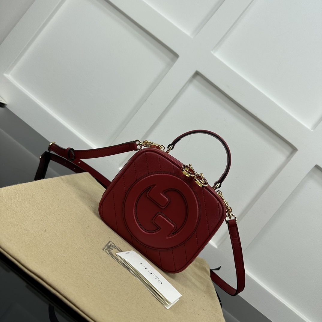 Gucci Satchel Bags